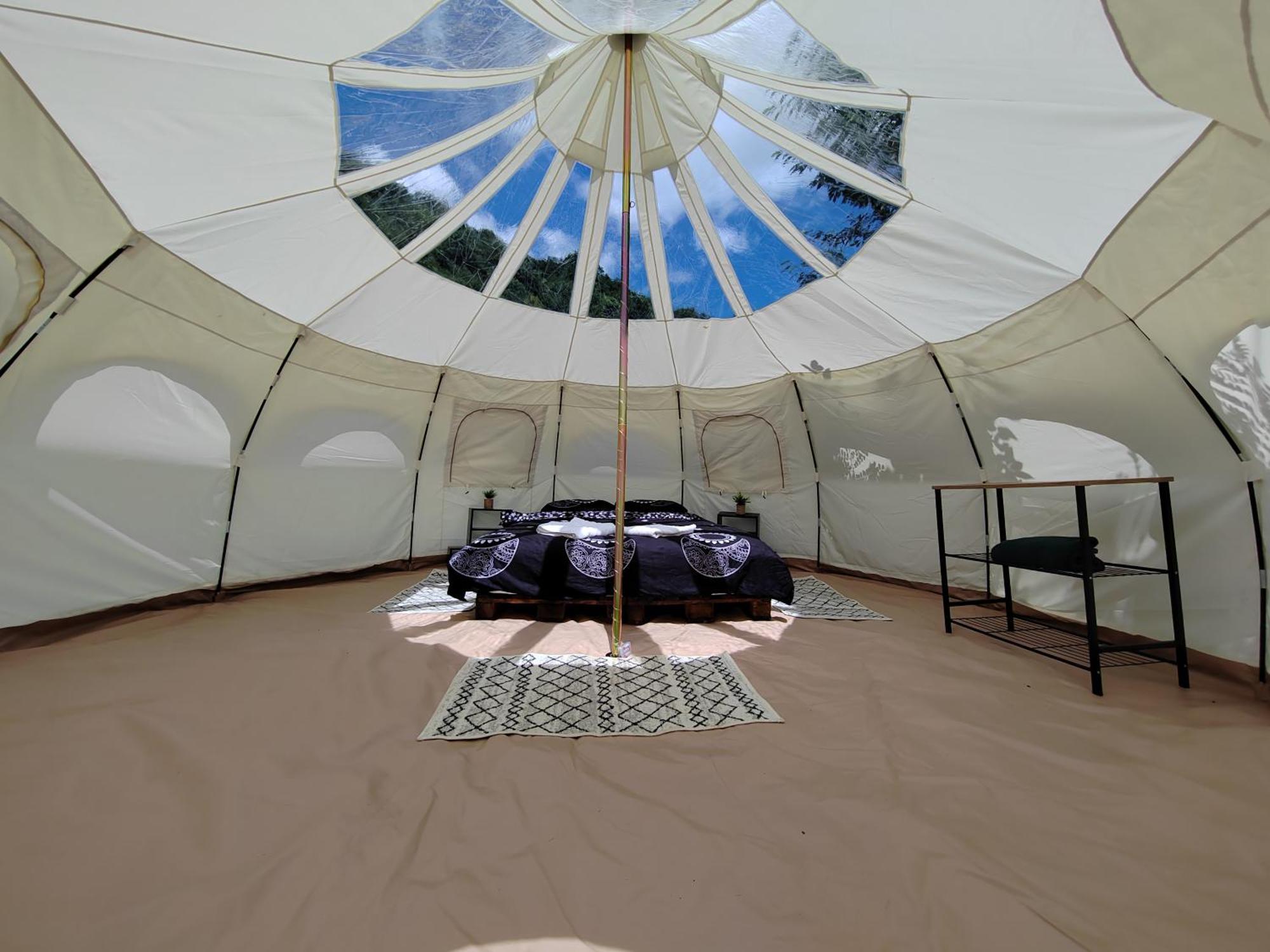 Luna Rock Glamping Brezoi - Blue Scai 外观 照片